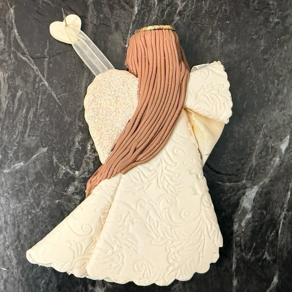 PAVILION GIFT COMPANY 2004 “Grandmother” Box with Angel Ornament